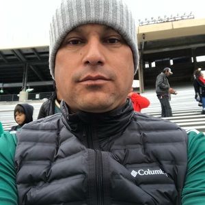 Meet your Posher, Rene